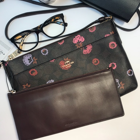 🔴SOLD🔴NWT Authentic Coach Sling Bag D. Brown Flo - Picture 2 of 8